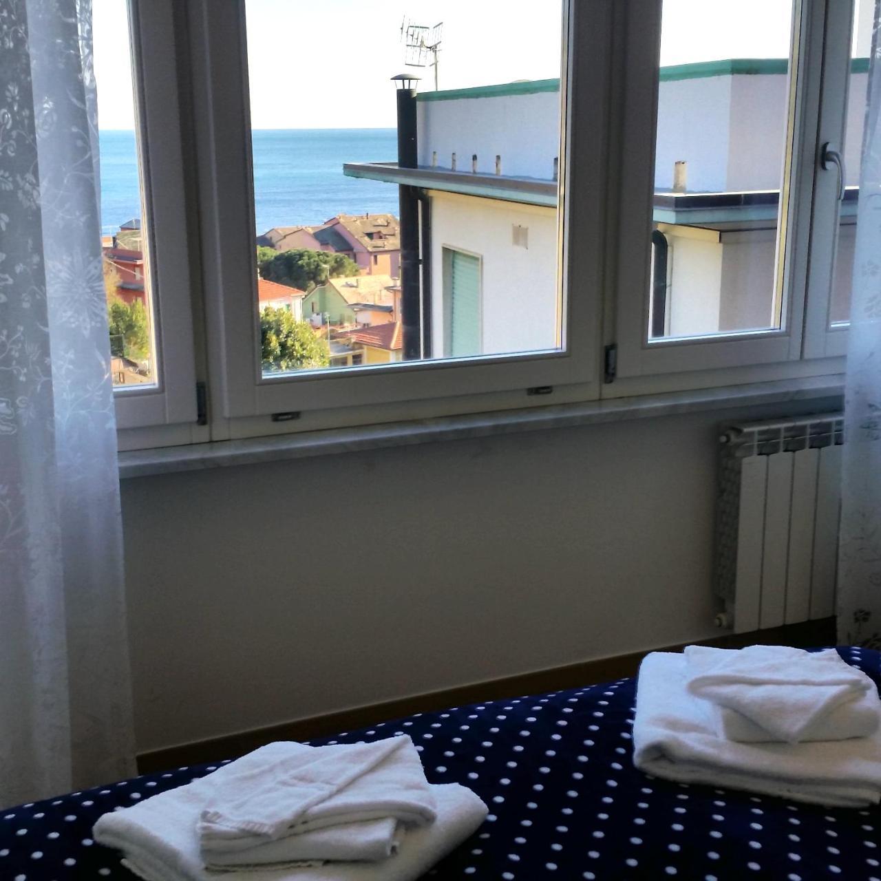 Stunning Seaview Apartment Монтеросо ал Маре Екстериор снимка