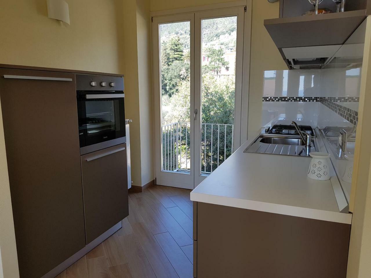 Stunning Seaview Apartment Монтеросо ал Маре Екстериор снимка